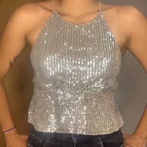 Gorgeous Open back se quien blouse 😍